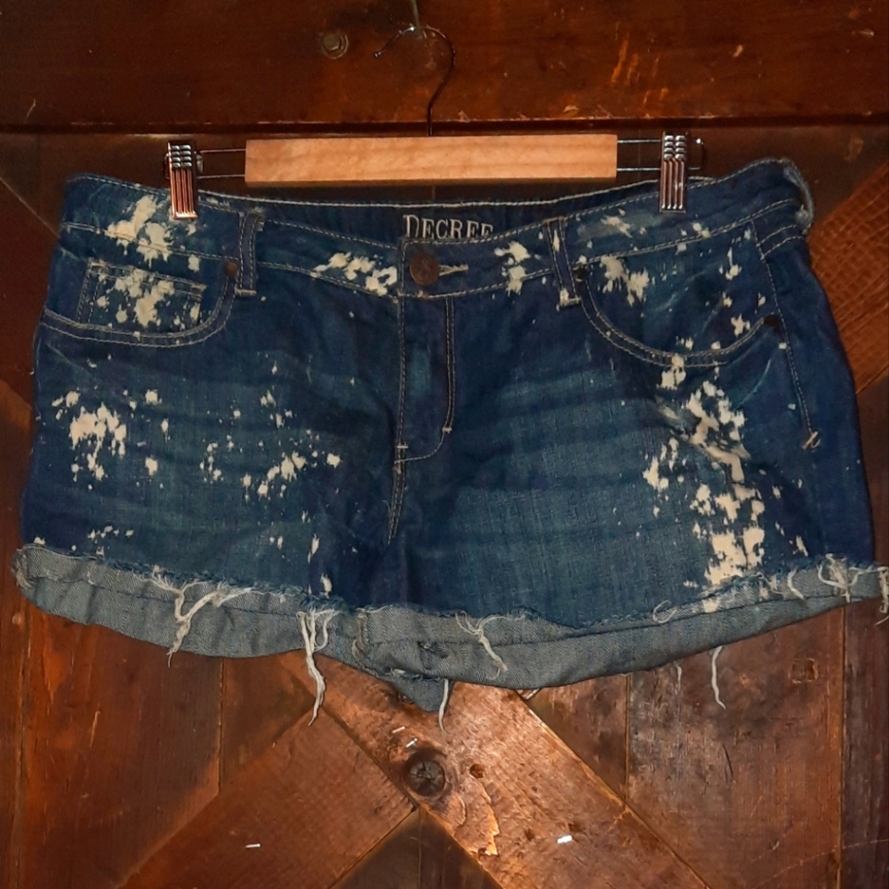 🍀3/15 Decree Short Jean Distressed Shorts